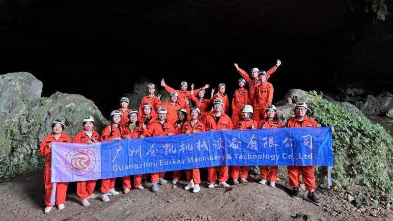 Gema dari Kedalaman Gua: Pertemuan Bersama dengan Alam dan Anggota Tim